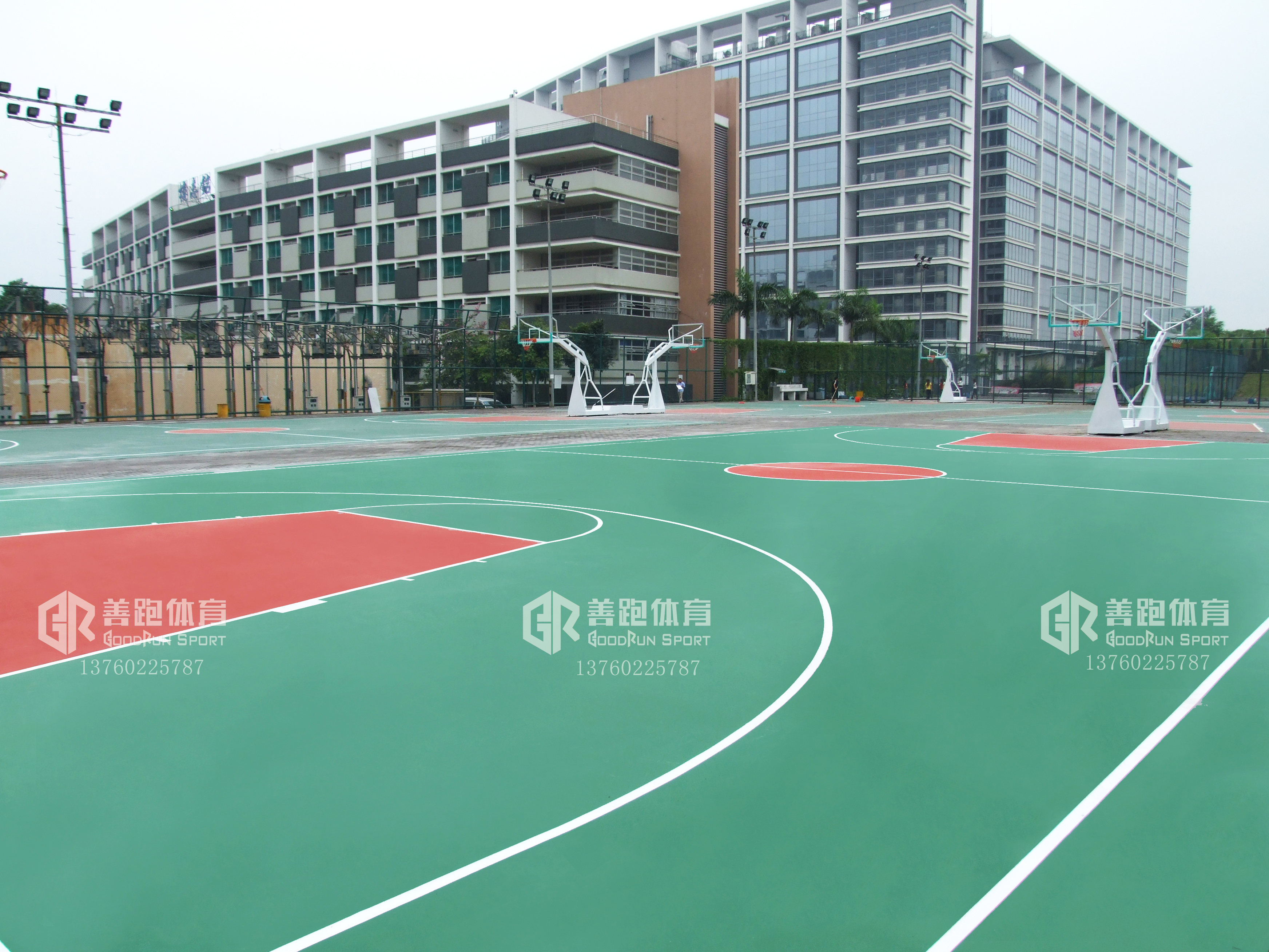 富士康科技集团龙华园区|篮球硅PU建设
